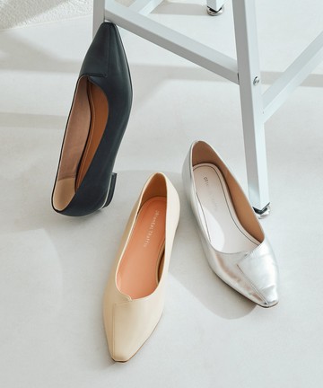 簡約不對稱開口平底鞋 (55102)