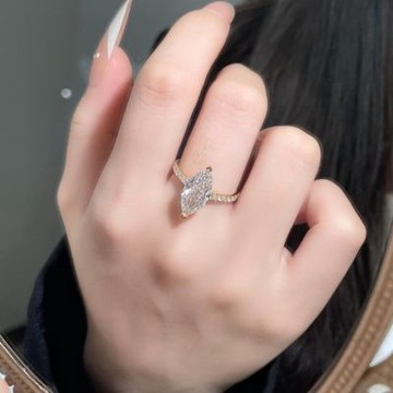 鉅曜 18K 3克拉 IGI 3克拉 菱光曳影時尚輕奢馬眼形切割鑽戒 D色 VS1 培育鑽石 鑽石