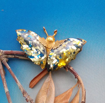 Vintage Jewelry  金碎片 小蝴蝶 別針  胸針
