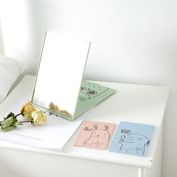 臺式折疊鏡大號梳妝鏡便攜可愛塑料鏡隨身小鏡子隨身化妝鏡發光