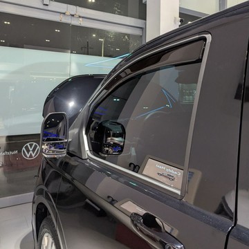 福斯晴雨窗 VW T7 Caravelle 2024年起【標準款】比德堡嵌入式晴雨窗