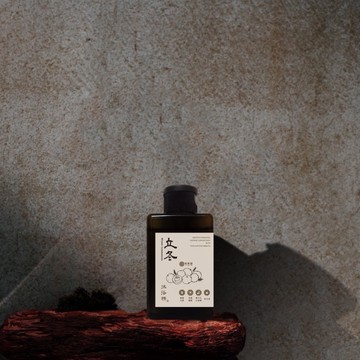 [快速出貨]【榆端鏡】立冬 油甘果 保濕潤膚沐浴精  (100ML)