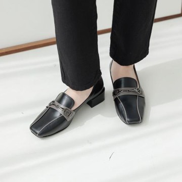 《台灣製造 》現貨+預購 方頭氣質拼色飾扣低跟樂福鞋