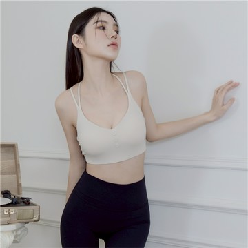 HOT HONEY 🔥午後奶白假釦背心🔥 中強度運動內衣 瑜珈上衣 跑步 健身 修飾副乳 現貨