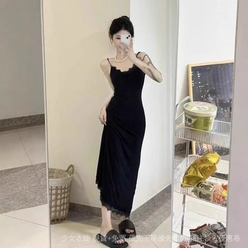 免運 台灣出貨 蕾絲弔帶連衣裙新款辣妹收腰黑色顯瘦純慾打底後媽修身裙子長裙子限時下殺 2422