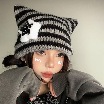 【日系可愛尖尖惡魔耳朵毛線帽】秋冬新款 保暖百搭 套頭帽 條紋針織帽子 冷帽 韓版護耳保暖帽 冬季穿搭必備 顯臉小 毛帽