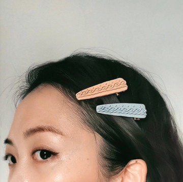 bi boho //編織毛衣圓案手工軟陶髮夾