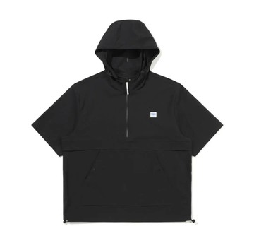 Apparel 男女同款 半寬鬆版型 短袖連帽短袖T恤 黑色
