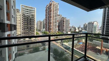 R.L✨小檜溪~邊間景觀3房車✨｜桃園市桃園區日光路