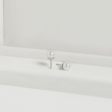 6mm珍珠耳環/輕珠寶 簡約風格 貼耳耳環 珍珠 針式耳環 黃銅飾品