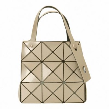 ISSEY MIYAKE  BAOBAO  幾何大方格3x3 寶石包(卡其米)亮面/小款