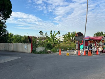 草屯新僑光段粉寮巷大面寬双面路小巧農地｜南投縣草屯鎮新僑光段