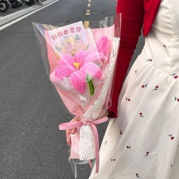手作花束💐 鬱金香扭扭棒花束手作diy材料包編織自製作成品母親節禮物送給媽媽 手作材料包 母親節禮物 交換禮物