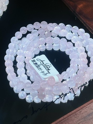 彌雅手作丨療癒丨果凍潤粉水晶手串原創設計