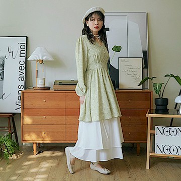 V領排釦小碎花短洋裝-OB大尺碼