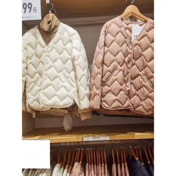 試衣間輕薄羽絨內膽女士v領2025新款水波紋媽媽羽絨服白色冬外套