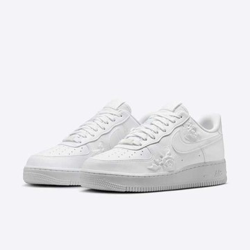 S.G Nike Wmns Air Force 1 07 HF2016-100 女 運動休閒鞋 玫瑰壓紋 AF1 白