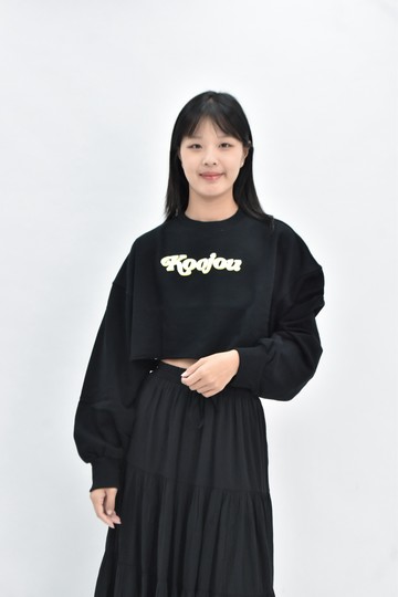 (XL) koojou 短版黑色長袖上衣