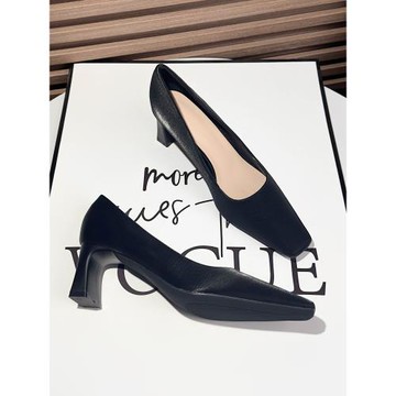 方頭淺口通勤軟皮粗跟工作單鞋女2025年新款夏通勤黑色職業高跟鞋