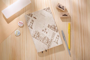 ntu-authentic 臺灣大學 NTU 復古畫報 - 布書衣(A5)