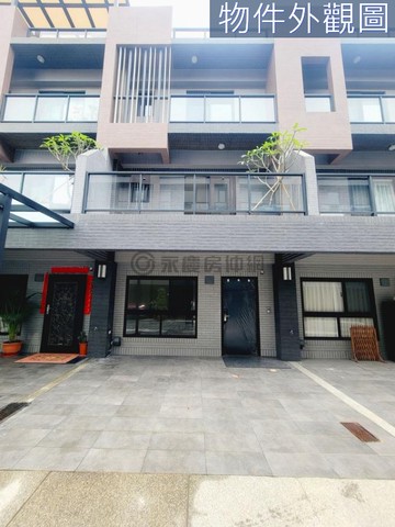 新社全新雙車電梯透天別墅間間套房｜台中市新社區中和街一段