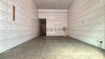 【鼎山家樂福】灣仔內輕軌寧靜透天｜高雄市三民區大順二路