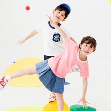 OB嚴選-POLI 波力．純棉安寶拼接印花口袋撞色領上衣《IP0036》