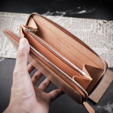 【Mister】客製商品－拉鍊長夾/手拿包．義大利植鞣革 刻字