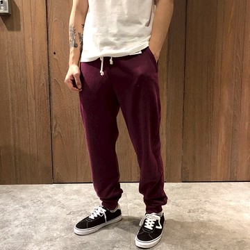 美國百分百【全新真品】H&M 縮口 長褲 運動褲 棉褲 logo 休閒褲 素色 男 紫紅色 M號 AV00