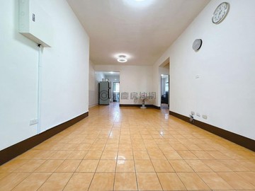 ✨ 鼓山內惟市場｜整理美三房｜低總價公寓 ✨｜高雄市鼓山區建榮路