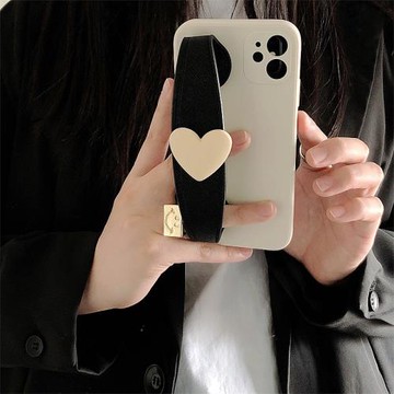 愛心皮質手腕帶三星s24手機殼s22plus保護套S23Ultra個性創意note10pro硅膠套note20軟殼s21fe全包防摔s20+女