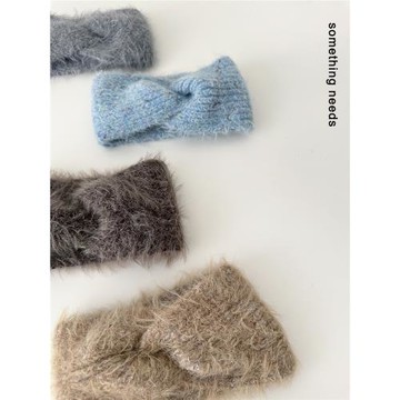 鄭佰萬 時髦精選 含羊毛交叉寬版發帶女冬季軟糯發箍時髦束發帶潮