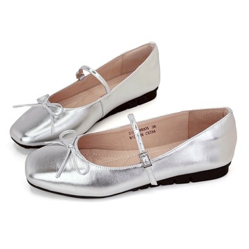 Patia 浪漫蝴蝶結真皮平底瑪莉珍鞋