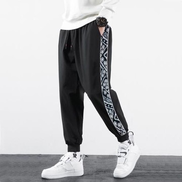 秋季特大碼加肥加大號肥佬褲潮胖哥寬松運動褲黑小腳休閑長褲子男