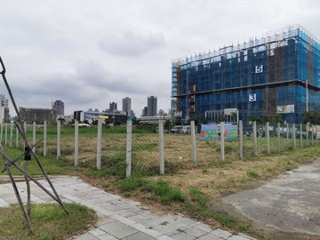 十三期昌明段公園旁大角地｜台中市南屯區昌明段