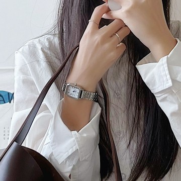免運🏆小衆設計方形小錶盤手錶簡約時尚氣質ins風鋼帶手錶女小巧高級感精品手錶 防水手錶 女錶 考試手錶 石英錶女 LY8