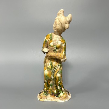 唐三彩仕女樂俑