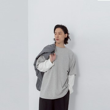 單口袋織標設計寬版上衣 六色售 S/M/L/XL