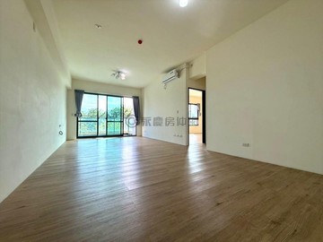 大河戀正四房格局面河岸邊間｜台中市太平區旱溪西路二段