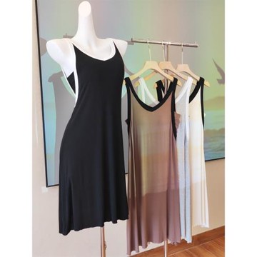 帶胸墊睡裙女夏季新款莫代爾無袖吊帶中長款連衣裙女高級感家居服