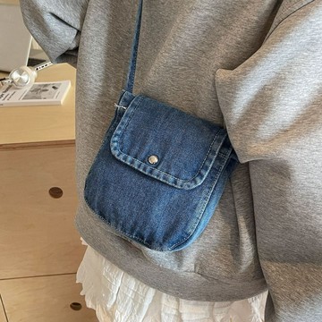 🚀隔日達出 優選直營❤️百搭ins牛仔包包女2026新款純色手機包小方包復古高級感斜挎小包