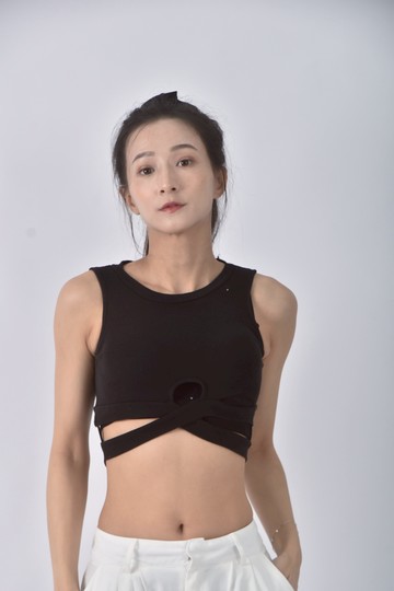(S) 【安于晴Charlene私服】質感無袖黑色上衣