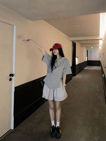 【missy shop】愛情魔方條紋上衣泡泡短褲套裝-82914