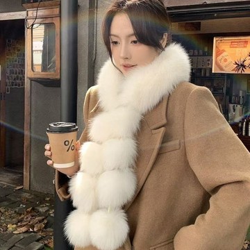 熱銷💛仿狐狸毛圍巾秋冬百搭加厚毛領韓版時尚毛球圍脖高質感仿皮草圍巾冬天冬天保暖圍巾 加厚超保暖百搭不紮脖圍脖 高品質圍巾