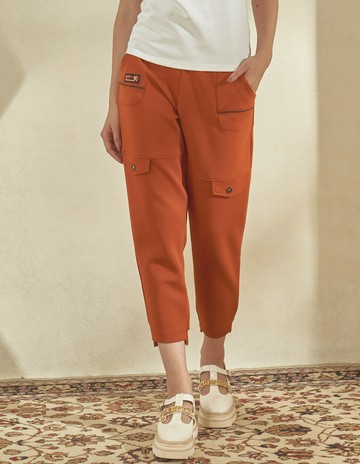 ★【喜芝梅】發現旅程 工裝風格翻蓋口袋造型哈倫長褲(兩色；M-2L) 224370611