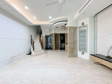 東區順天建設臨路大坪數社區豪墅✨永義阿良獨家｜台中市東區東英十街