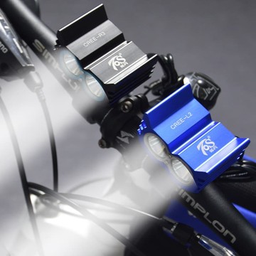 （爆款熱賣）（國際精品）【免運】拓閃L2山地自行車燈前燈防水強光超亮騎行燈配件手電筒備單車燈