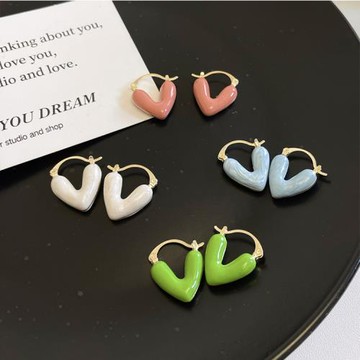 Jpqueen 清新愛心糖果色滴油耳環(4色可選)