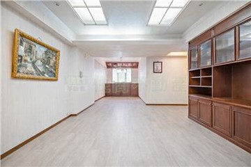 忠孝敦化站✨雙仁愛學區電梯3房★住商連素貞｜台北市大安區忠孝東路四段