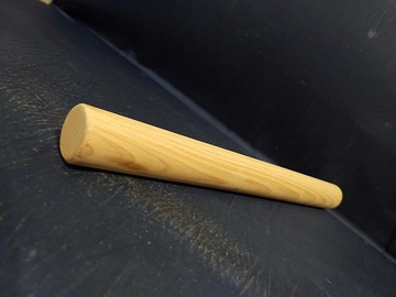 台灣檜木擀麵棍 (長度30cm , 直徑2.7cm~)